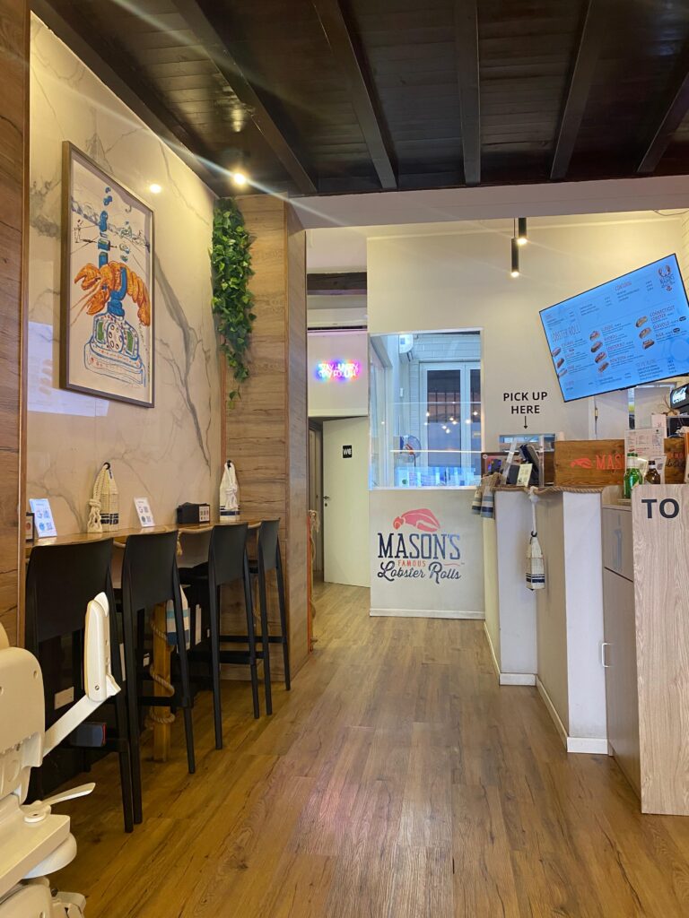 Interno del ristorante Mason’s di Via Torino a Milano